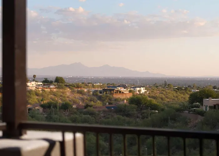Embassy Suites Tucson - Paloma Village
